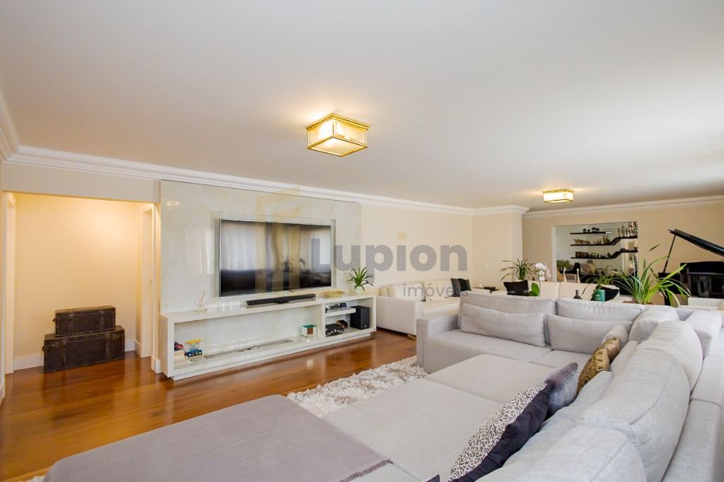 Apartamento com 4 quartos à venda, 551m , Água Verde -  CURITI...