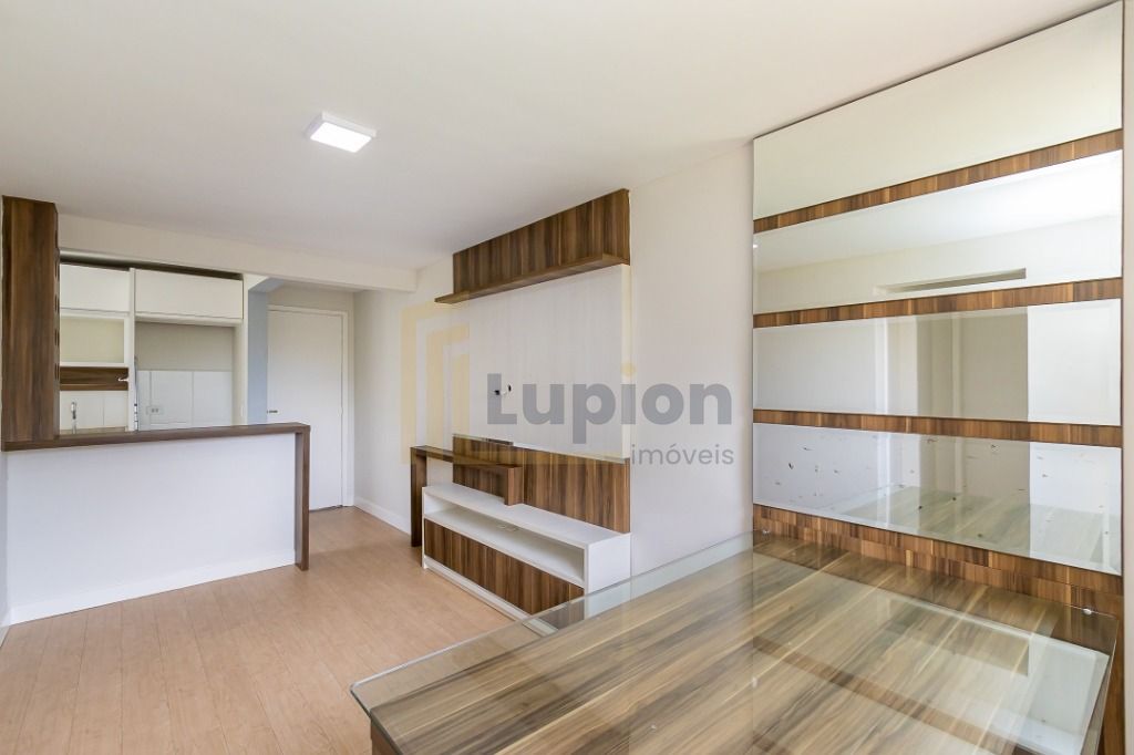 Apartamento com 2 quartos para locação,48.00 m , Pinheirinho, ...