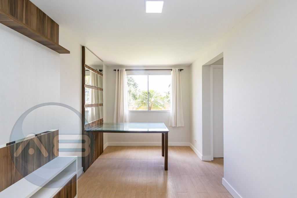 Apartamento com 2 quartos para loca??o,48.00 m , Pinheirinho, ...