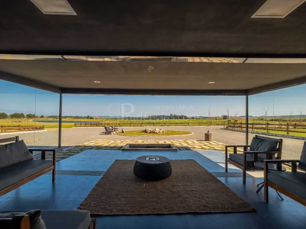 Rancho Chácara com 1 Suíte e Cocheira - São Luiz do Purunã