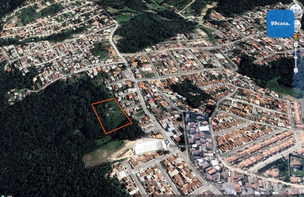 Terreno à venda em Campo Magro PR com 13.379m  de área total