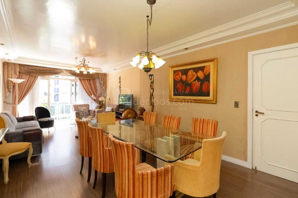 Apartamento com 3 suítes à venda no Água Verde - Curitiba PR