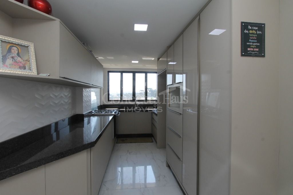 Apartamento Duplex à venda com 3 quartos, no Centro de Balsa Nova