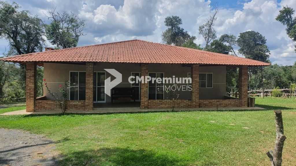 Haras à venda com 70.000 m  e casa construída em Lapa PR