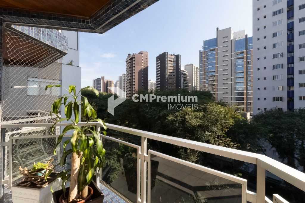 Apartamento com 3 suítes à venda no Água Verde - Curitiba PR