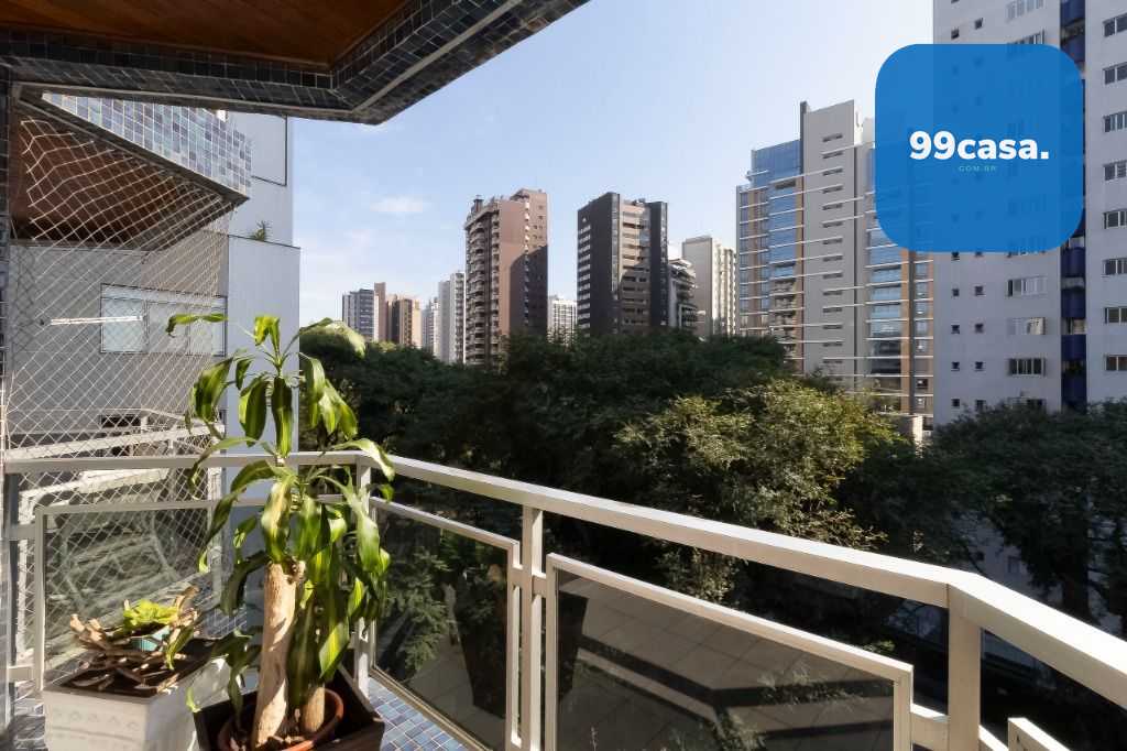 Apartamento com 3 suítes à venda no Água Verde - Curitiba PR