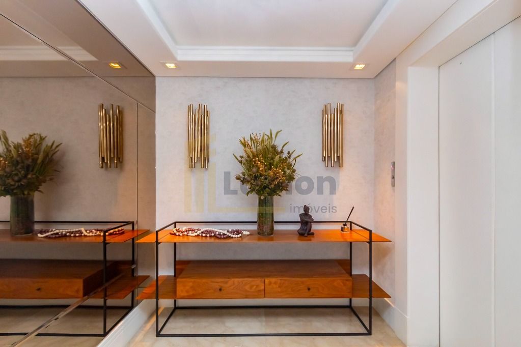 Apartamento com 4 dormitórios à venda, 380,51 m  por R  3.900....