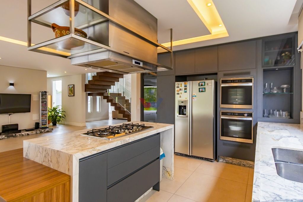 Casa com 5 dormitórios com elevador à venda Alphaville Gracios...