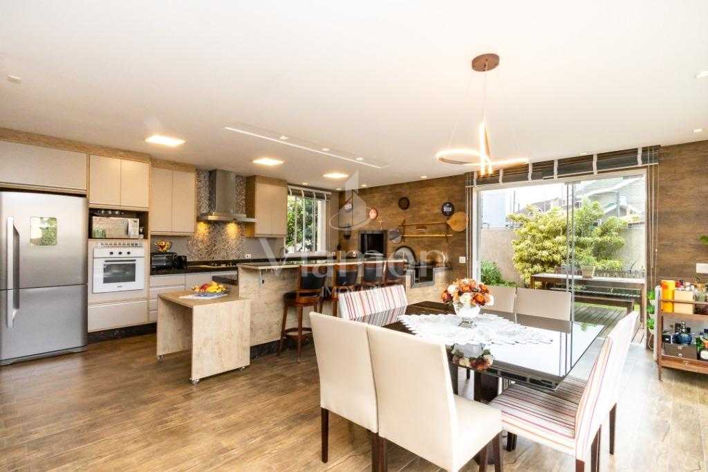 Casa com 4 dormitórios à venda,387.50 m , Santa Felicidade, CU...