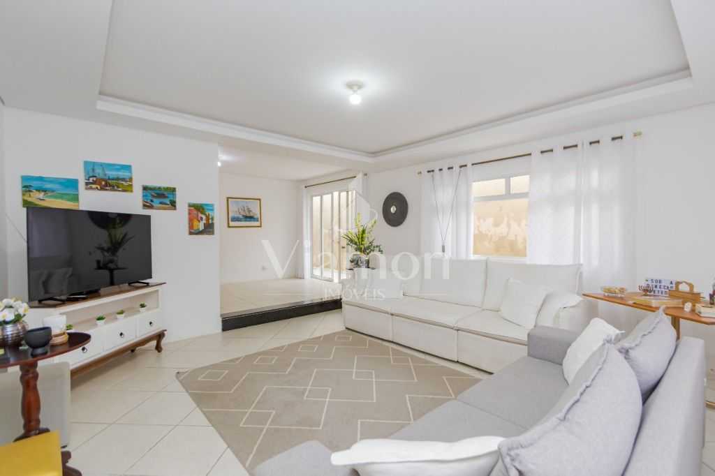 Casa com 4 dormitórios à venda, 216 m  por R  1.200.000,00 - B...