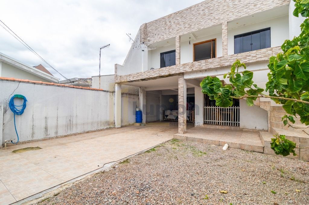 Sobrado com 5 dormitórios à venda, 188 m  por R  460.000,00 - ...