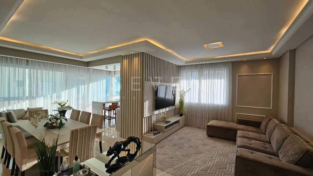 Oportunidade Apartamento com 3 dormitórios à venda, 149 m  R 2...