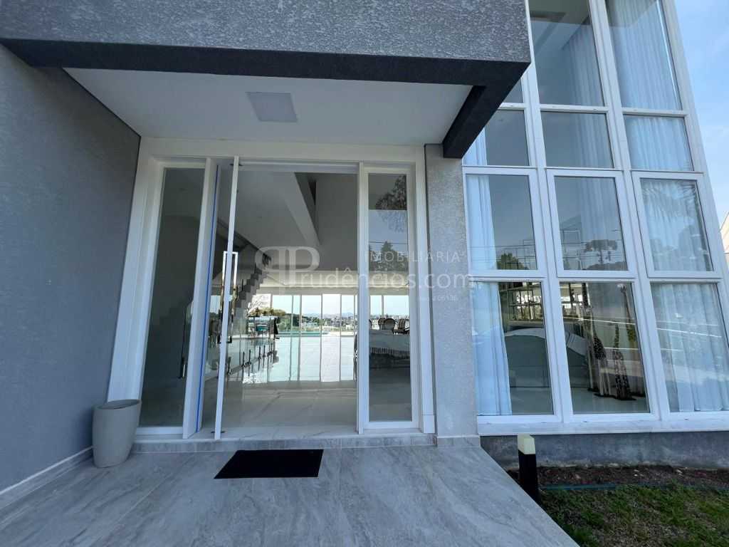 Casa com 4 suítes à venda no Alphaville Graciosa - Pinhais PR