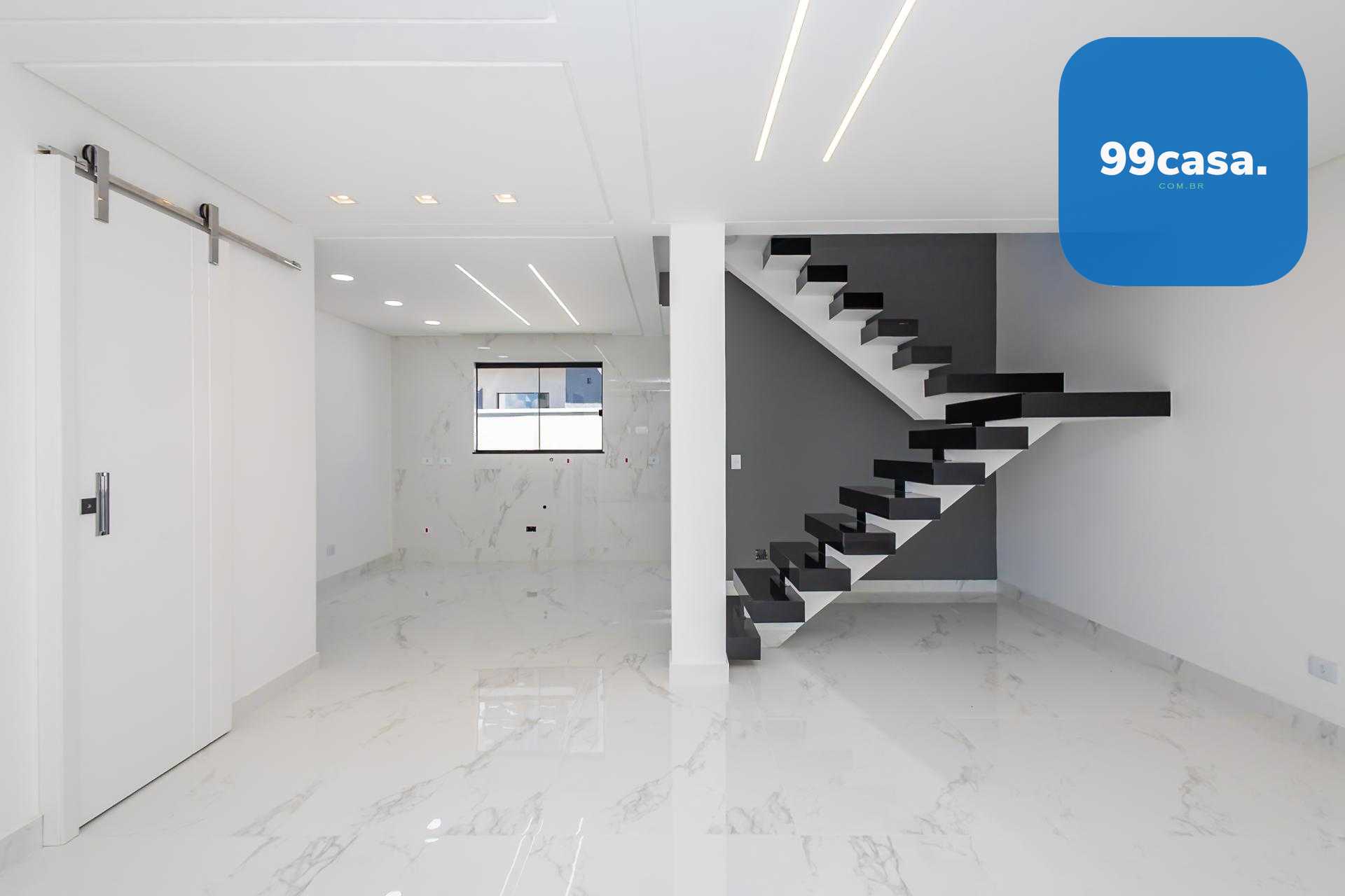 Lindo sobrado triplex, 104m  por R  680000 .- Bairro Alto - Cu...