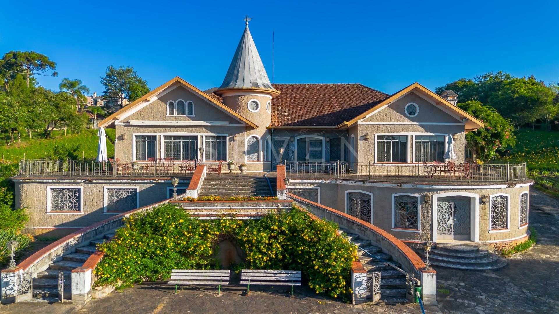 Castelo à venda no bairro Alphaville Graciosa,  PINHAIS - PR