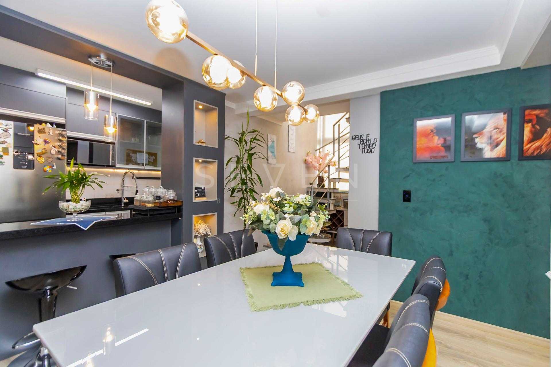 Cobertura Grand Chateau - 2 Quartos e Escritório - Emiliano Pe...