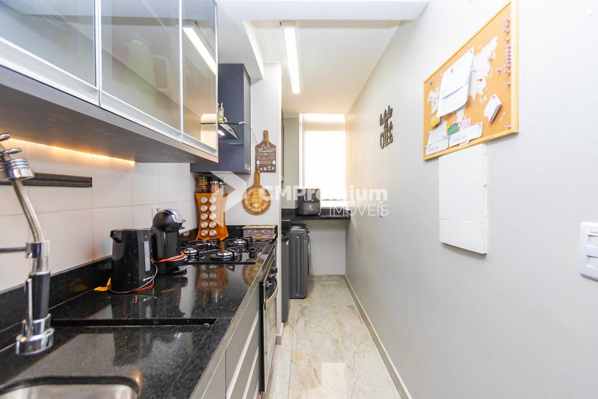 Cobertura Grand Chateau - 2 Quartos e Escritório - Emiliano Pe...