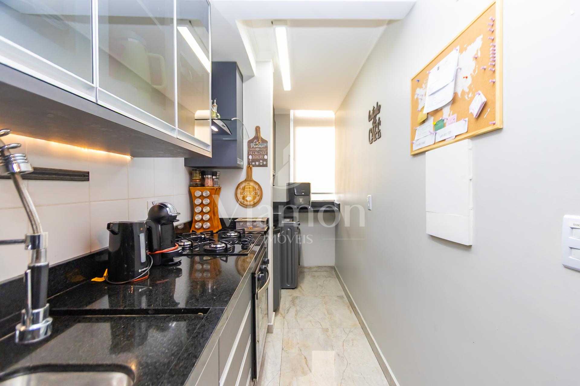 Cobertura Grand Chateau - 2 Quartos e Escritório - Emiliano Pe...