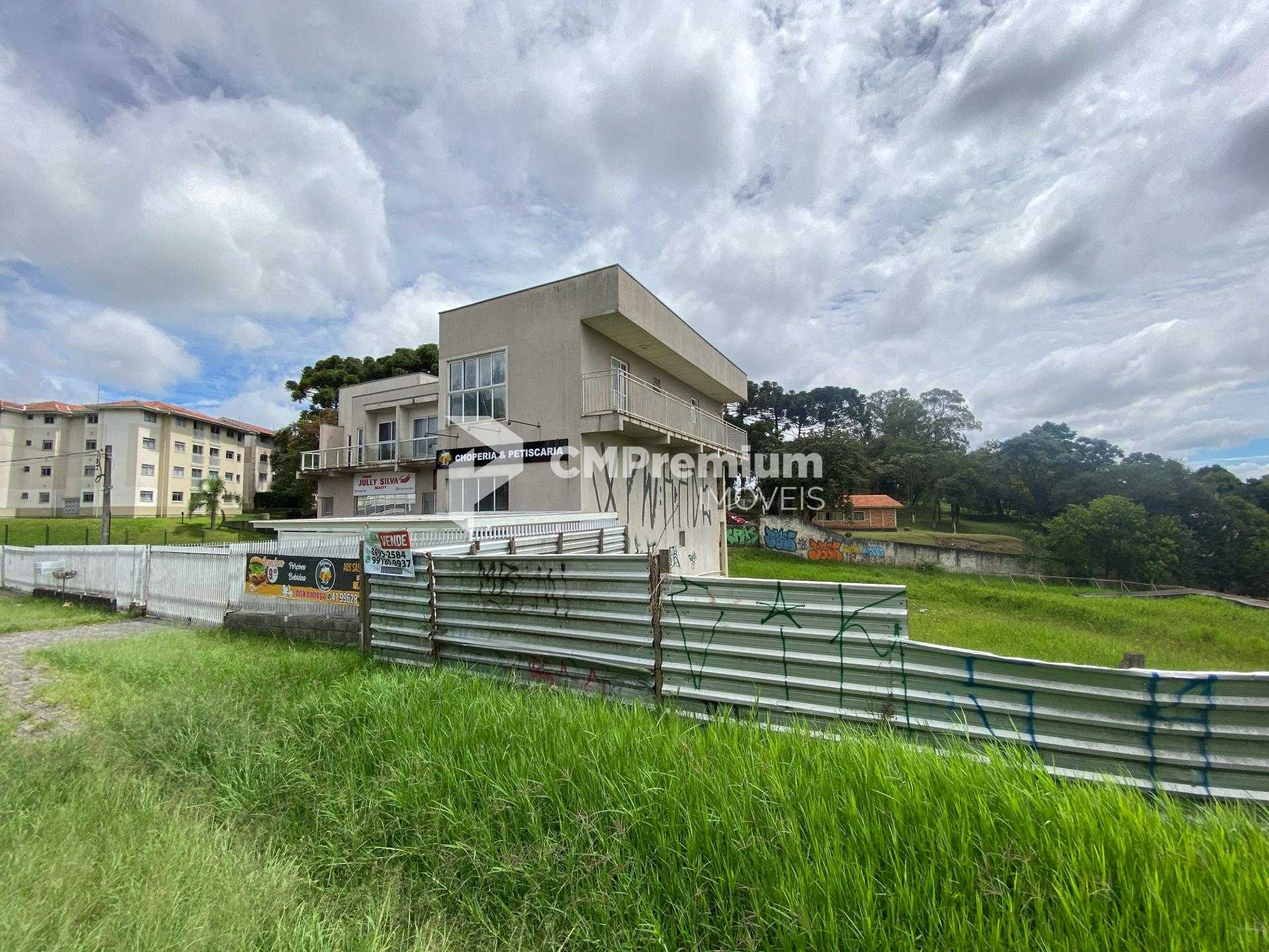 Excelente terreno ZR2 de esquina entre Santa Candida e Atuba