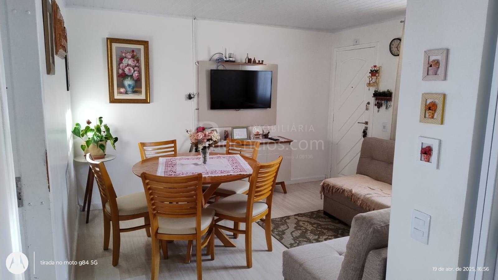 Apartamento com 2 dormitórios à venda,  bairro Uberaba, CURITI...