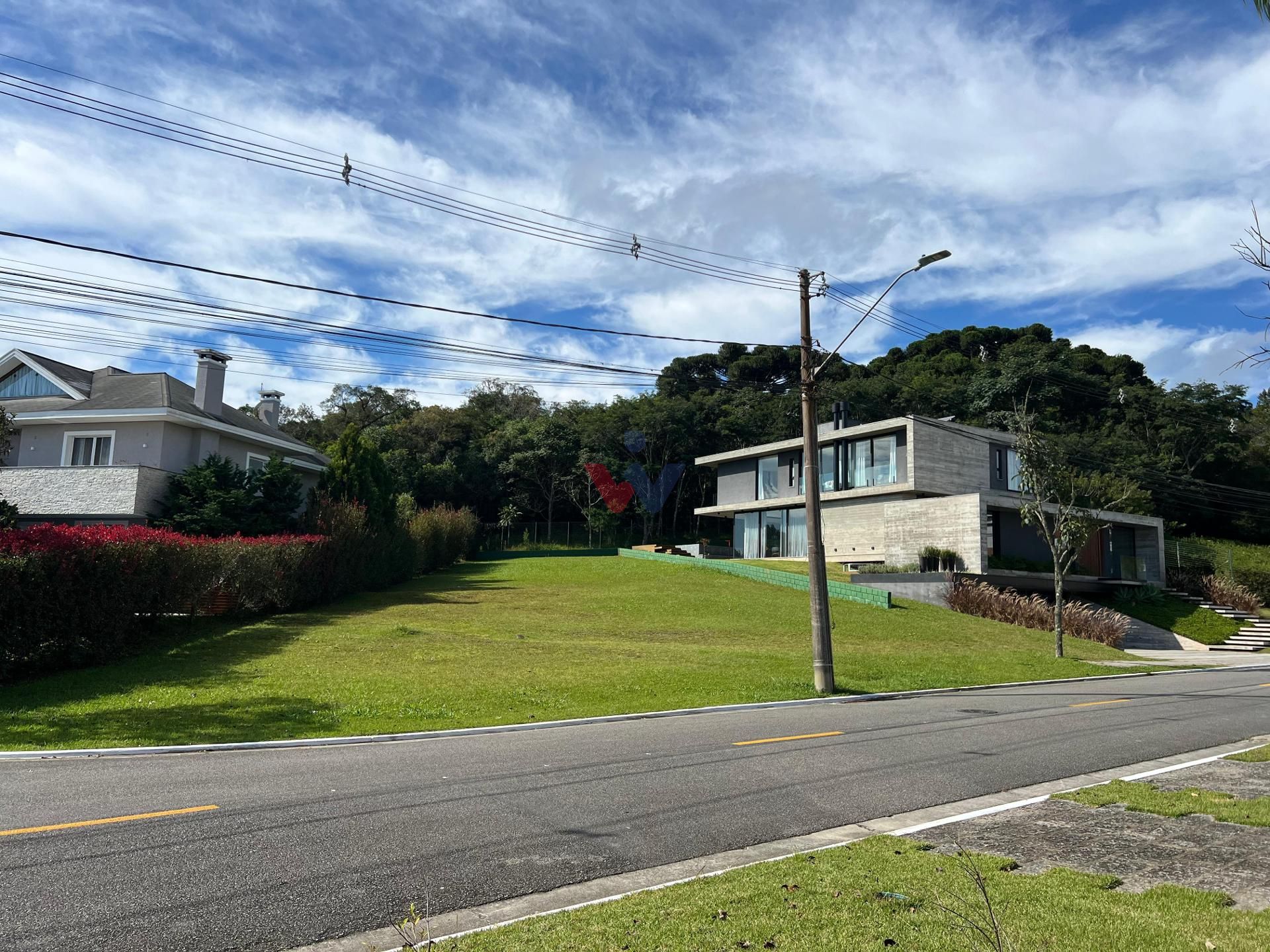 Terreno à venda fundo para mata, Alphaville Graciosa PINHAIS - PR