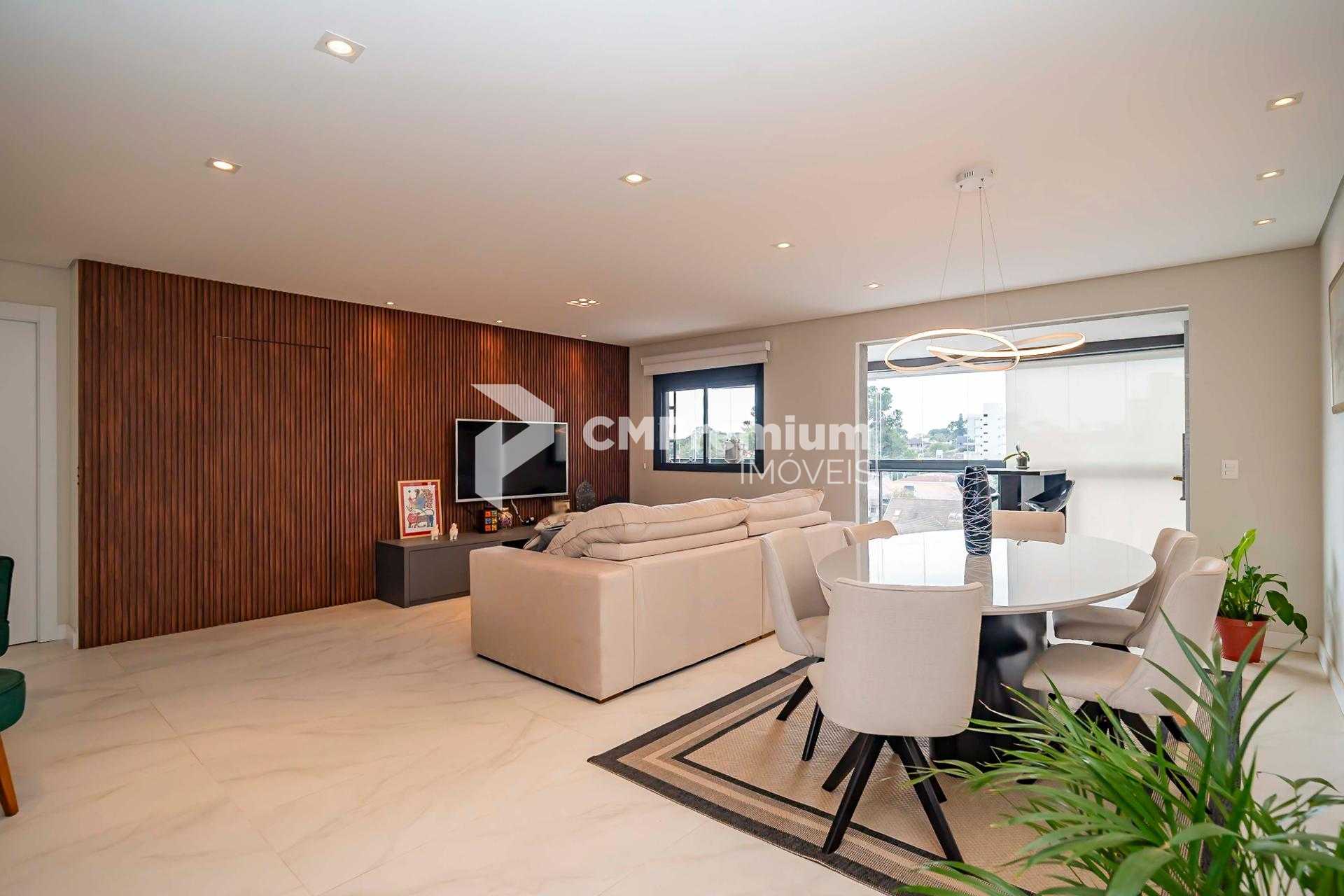 Apartamento com 3 dormitórios à venda  no bairro Ahú - CURITIB...