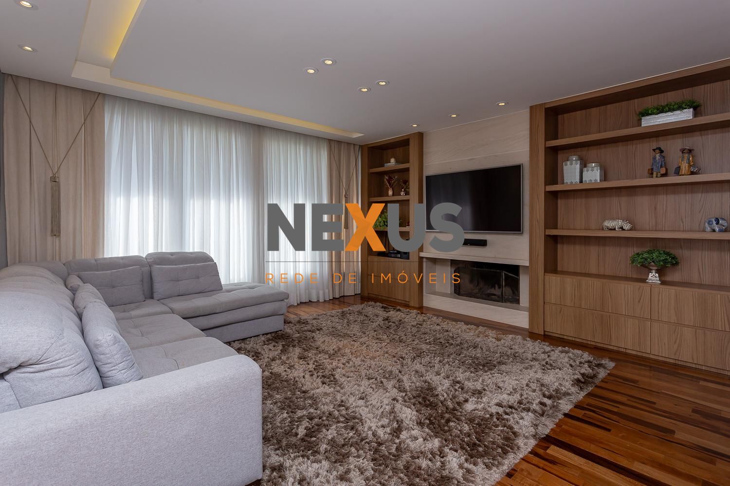 Casa à venda 4 suítes e 6 vagas, Alphaville Graciosa, PINHAIS ...