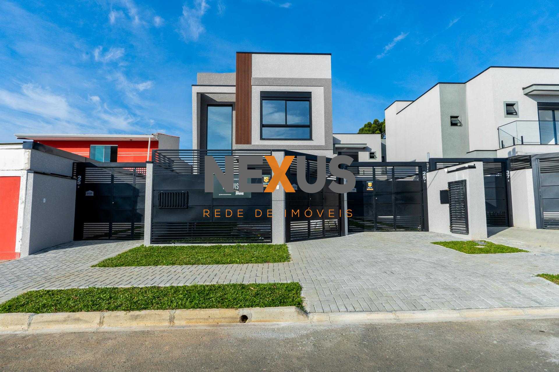 Lindo Sobrado Duplex, Uberaba, CURITIBA - PR