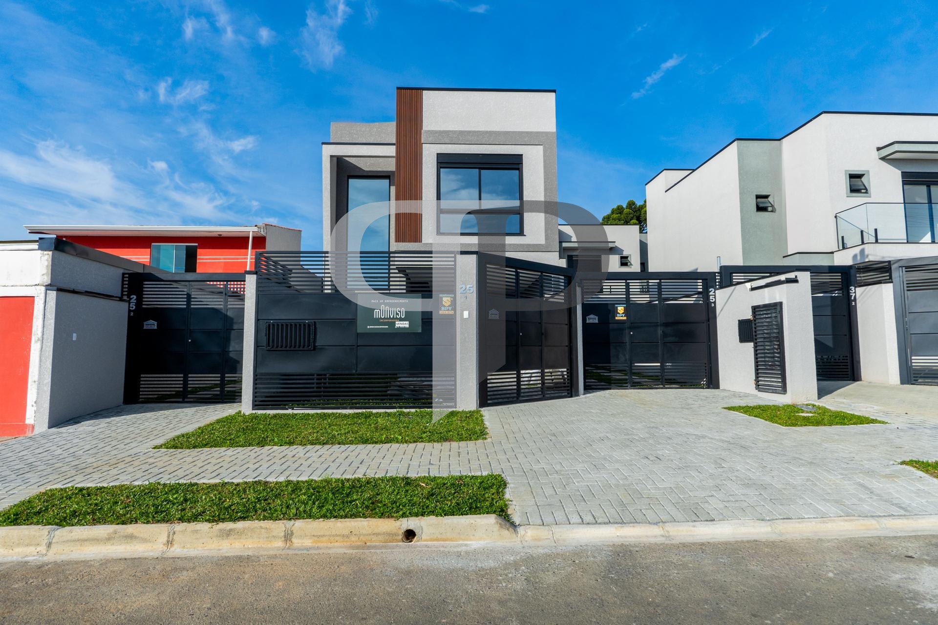 Lindo Sobrado Duplex, Uberaba, CURITIBA - PR