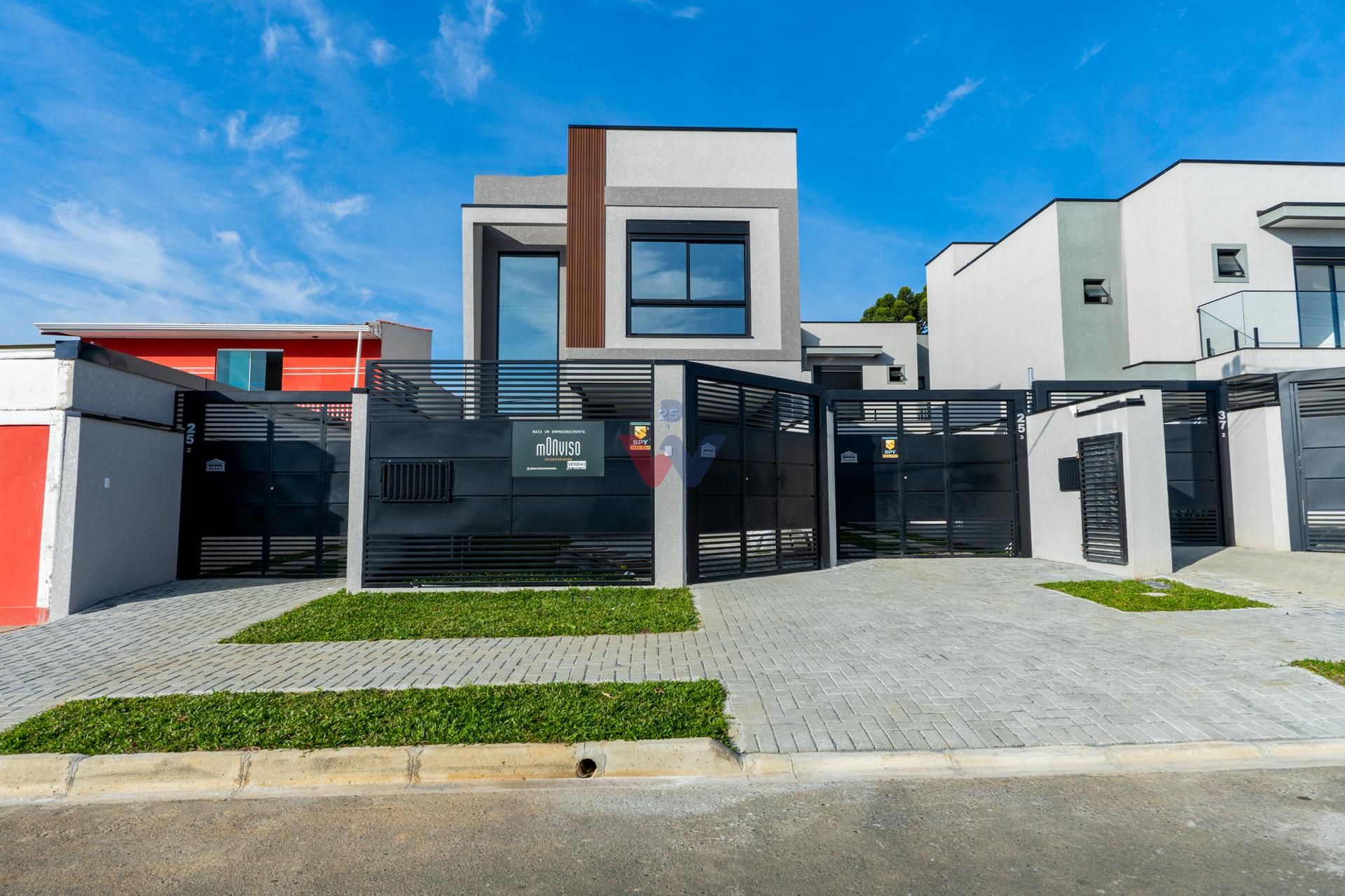 Lindo Sobrado Duplex, Uberaba, CURITIBA - PR