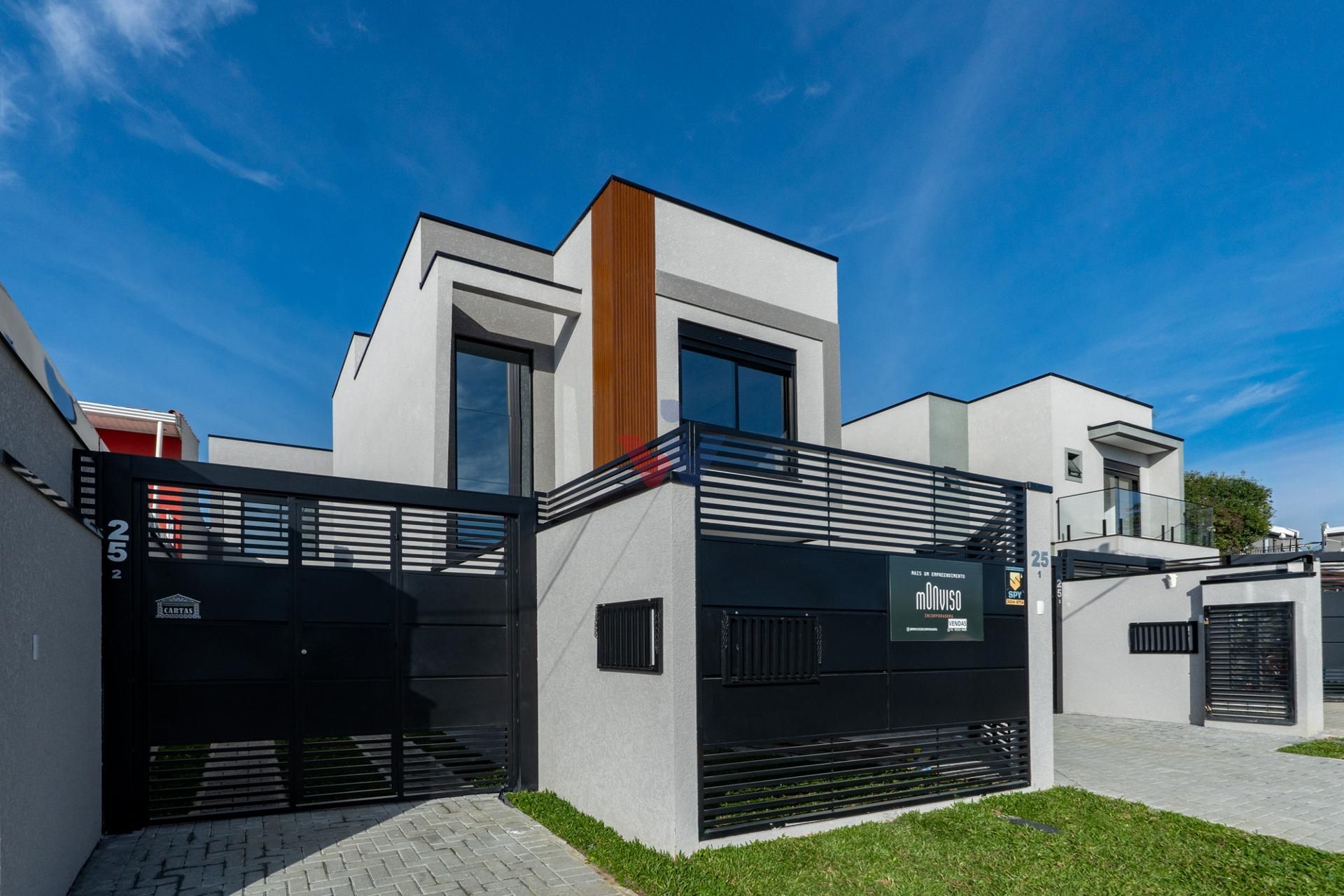 Lindo Sobrado Duplex, Uberaba, CURITIBA - PR