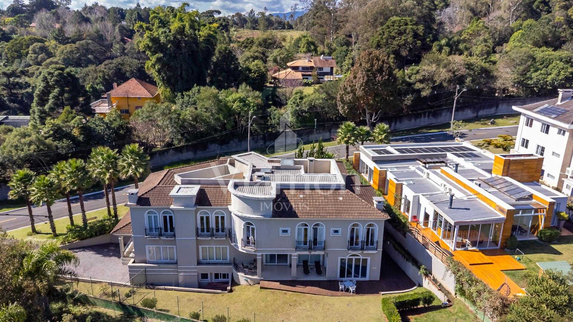 Casa à venda de  830m  ,4 suítes no Alphaville Graciosa, PINHA...