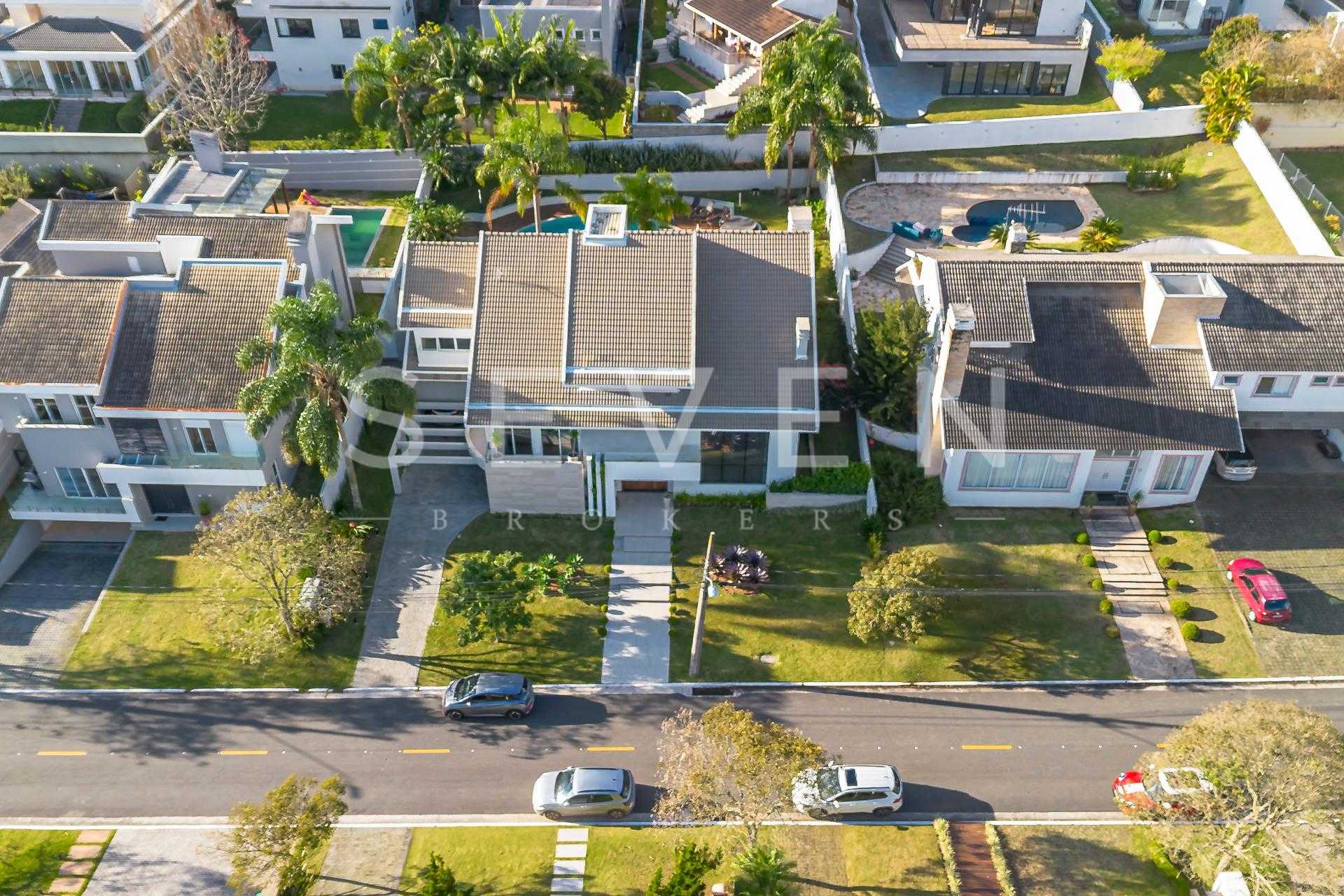 Casa  em  Alphaville Graciosa com 1.123 m  de terreno e quase ...