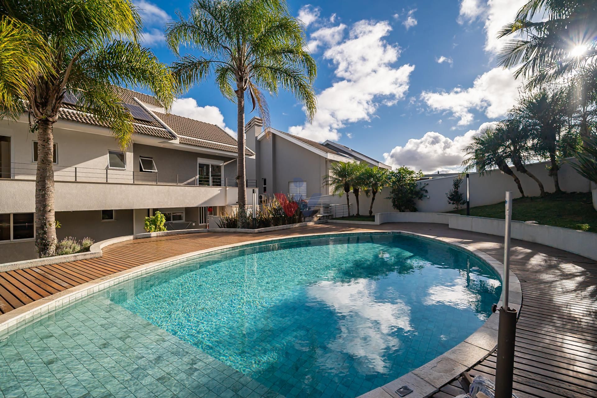 Casa  em  Alphaville Graciosa com 1.123 m  de terreno e quase ...