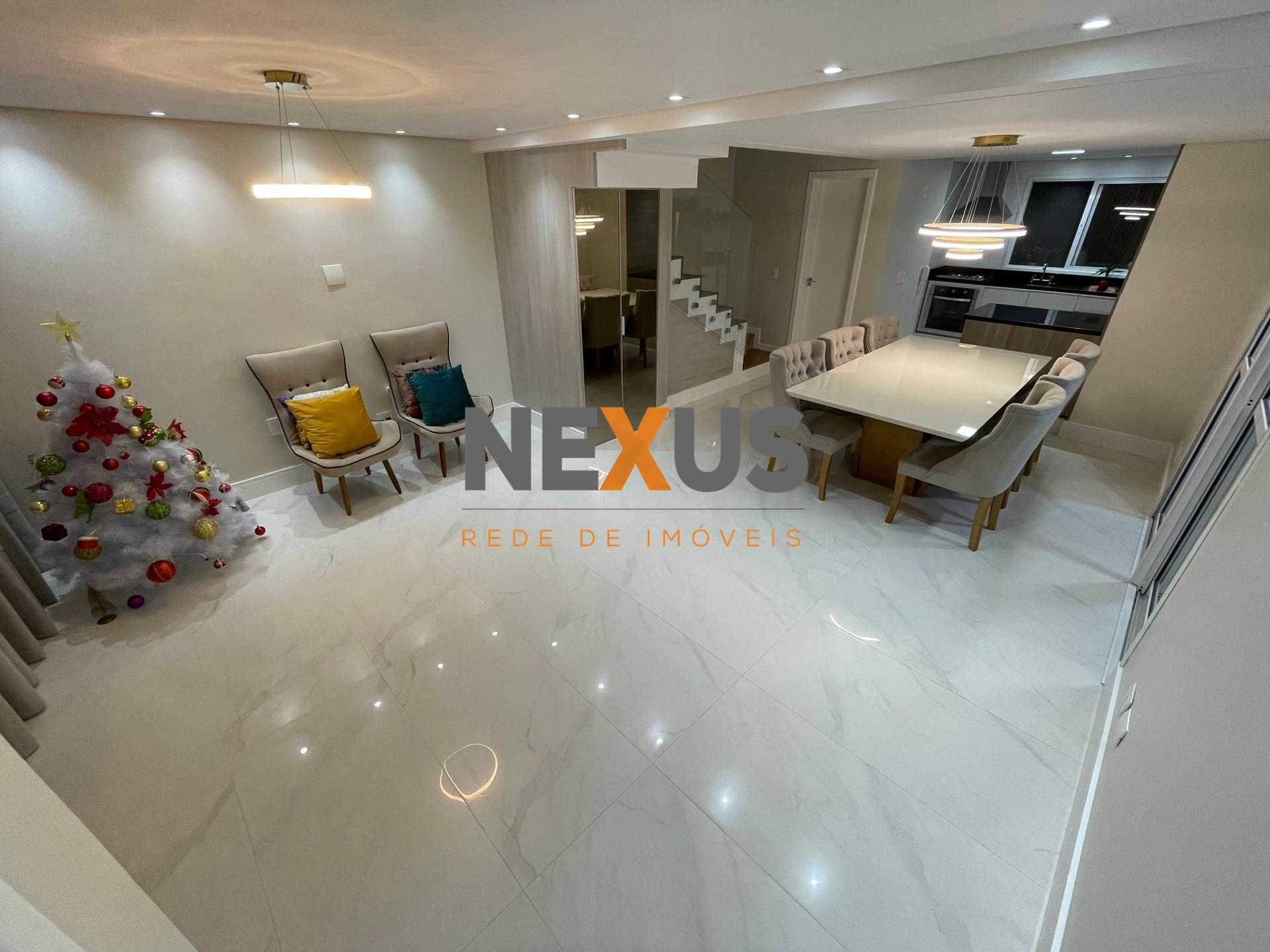 Linda casa em condominio clube na Estrada da Olaria - Paysage ...