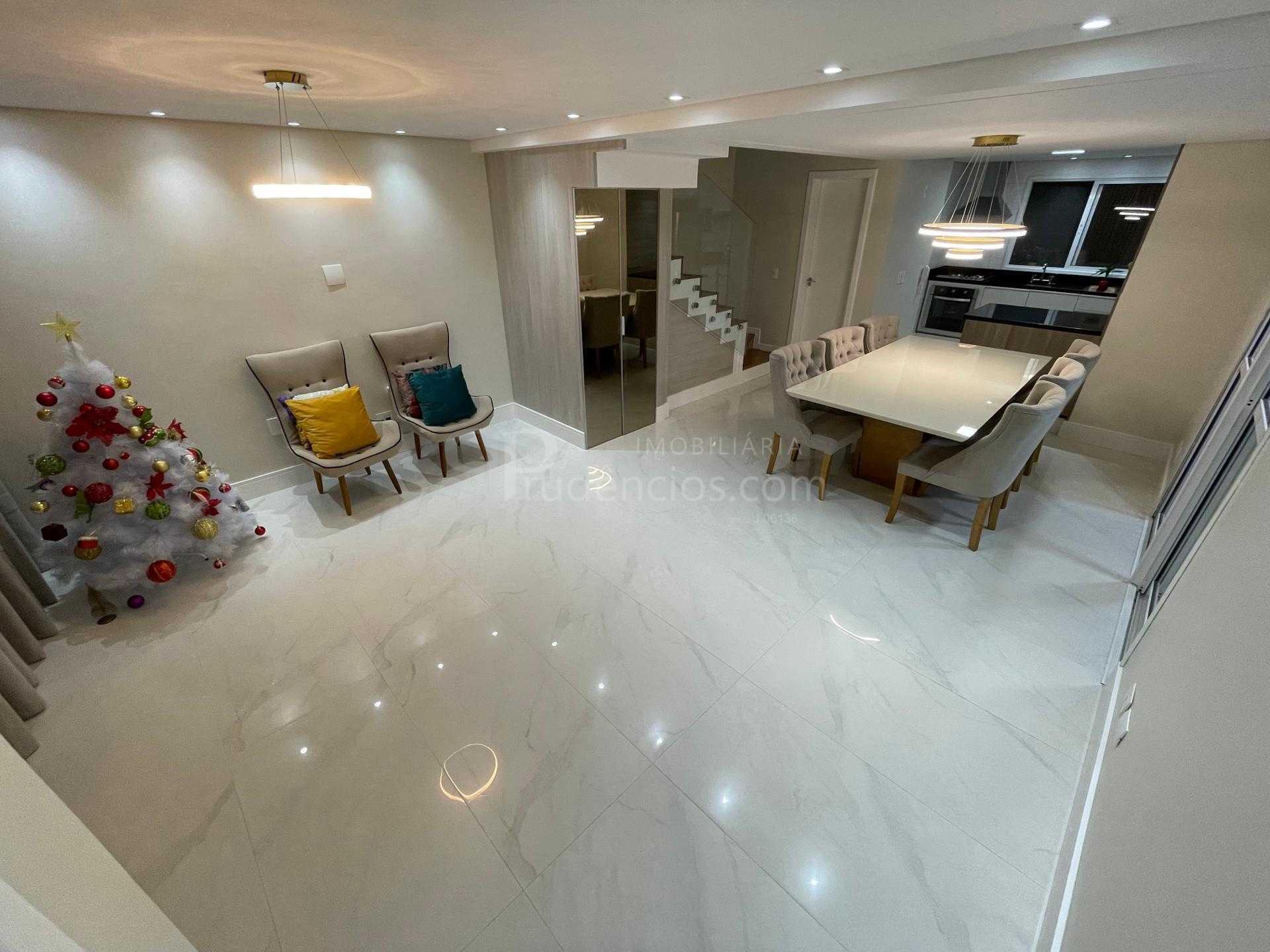 Linda casa em condominio clube na Estrada da Olaria - Paysage ...