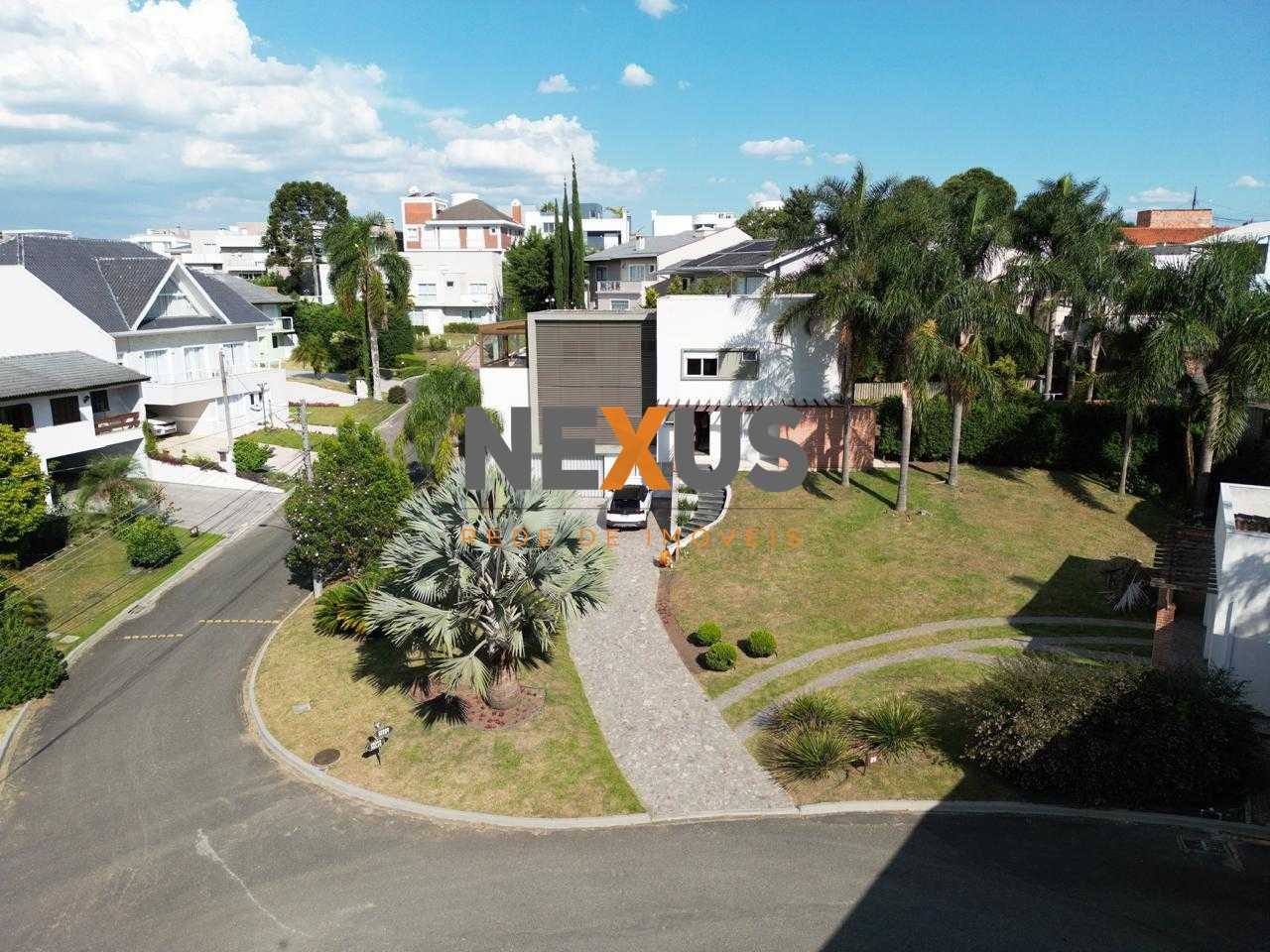 Casa à venda em condomínio fechado, Uberaba, CURITIBA - PR