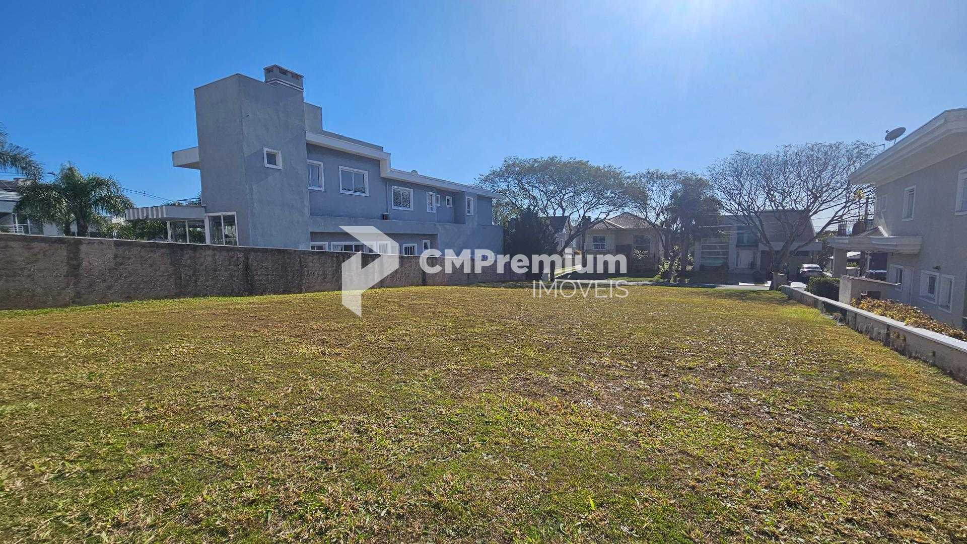 Terreno plano com 717 m2 à venda, residencial Parati, Alphavil...