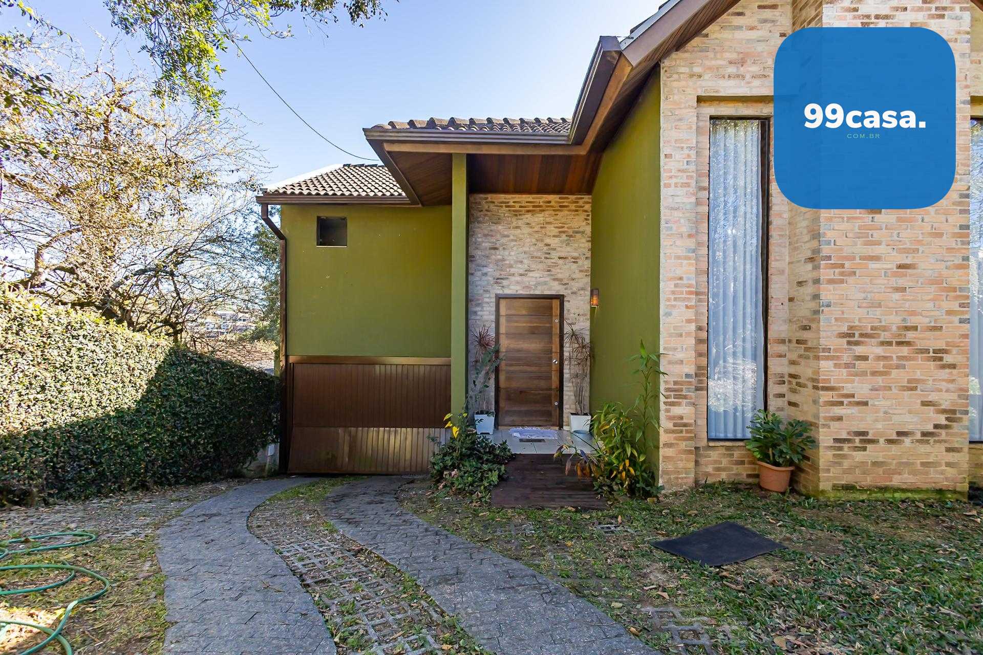 Casa com Toques Rústicos  3 Quartos, Suíte, Lareira, SPA no Pi...