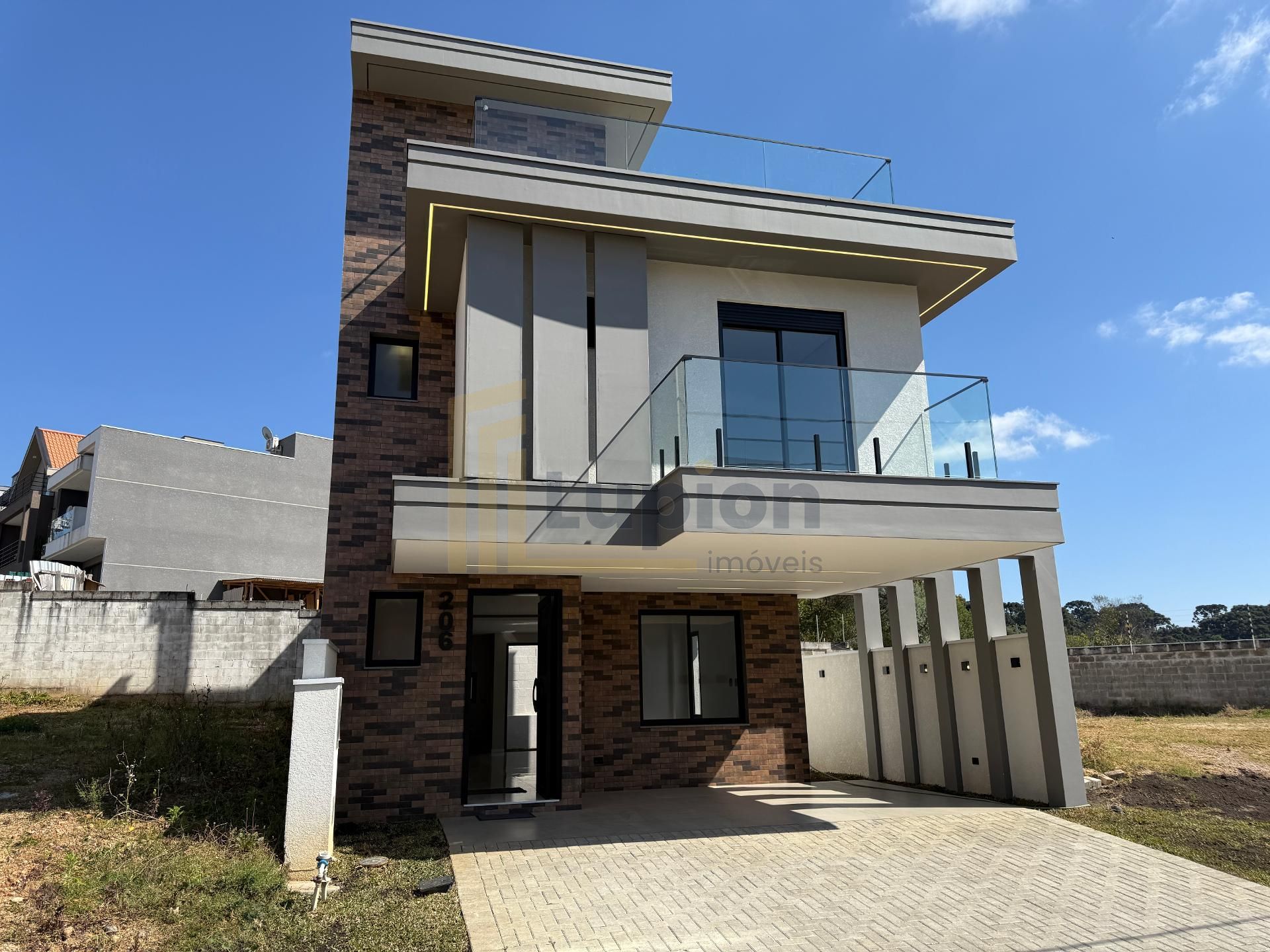 Casa com 4 dormitorios em condominio, santa cândida, CURITIBA ...