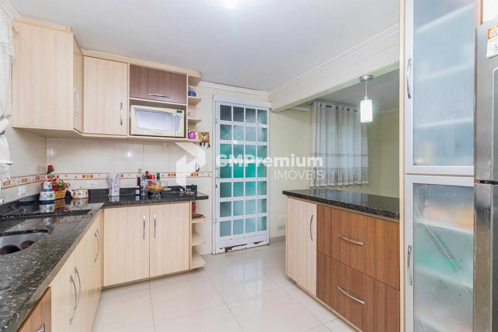 Casa térrea à venda, Boqueirão, CURITIBA - PR