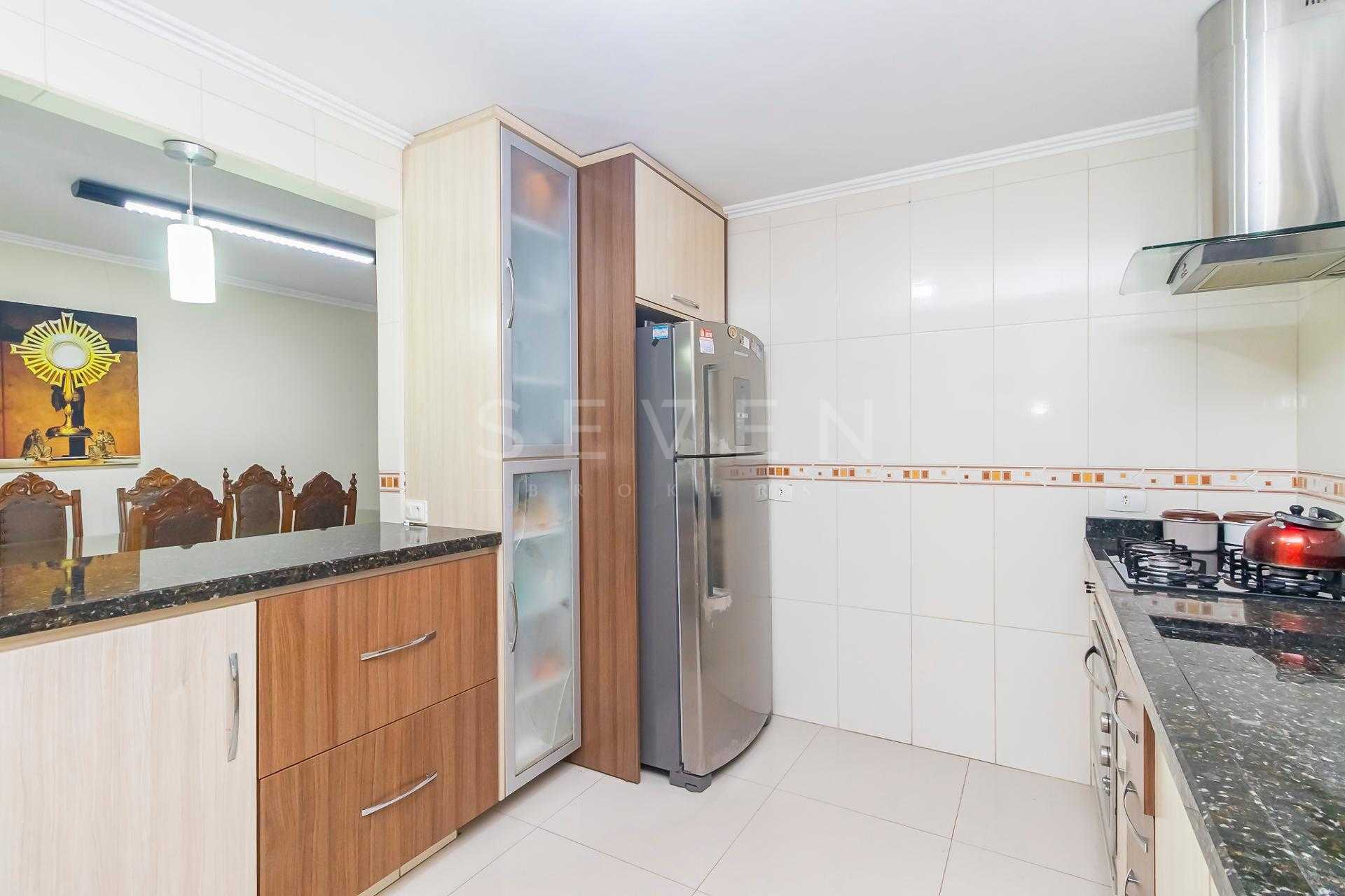 Casa térrea à venda, Boqueirão, CURITIBA - PR