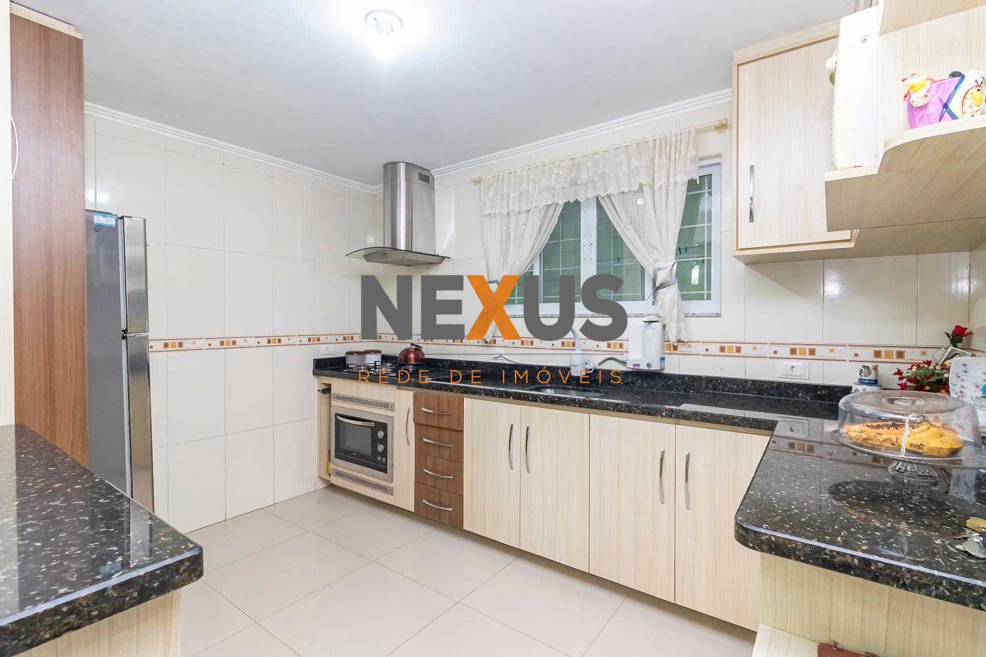 Casa térrea à venda, Boqueirão, CURITIBA - PR