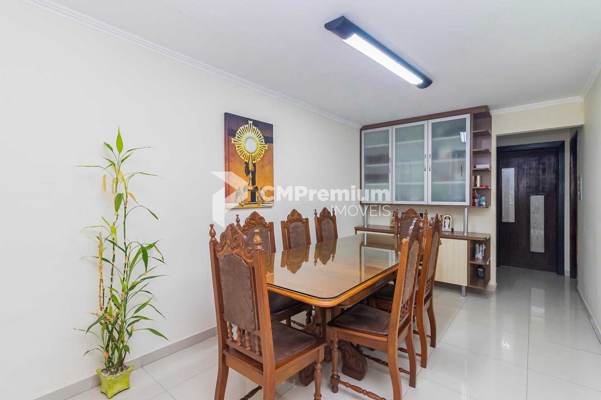 Casa térrea à venda, Boqueirão, CURITIBA - PR