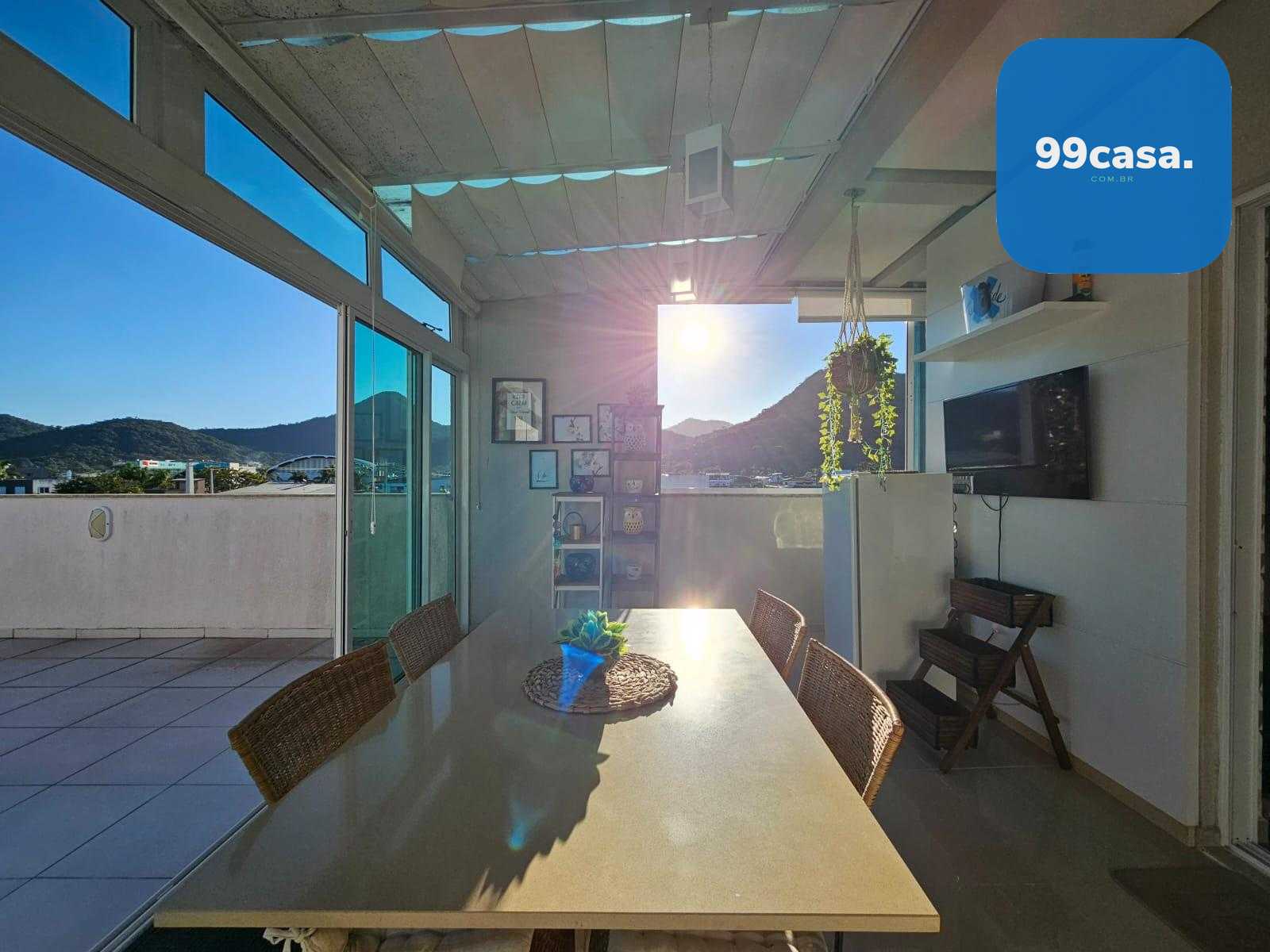 Excelente Cobertura à venda com 3 quartos, Caiobá, MATINHOS - PR