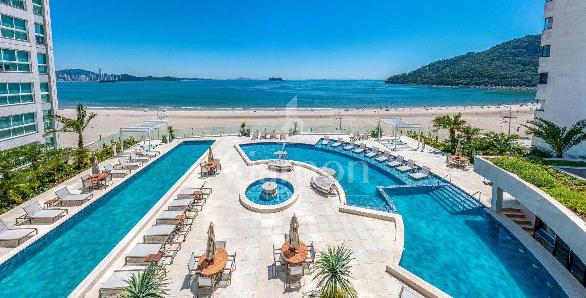 OPORTUNIDADE ONE TOWER ANDAR ALTO PLANTA MAIOR 4 VAGAS, BALNEA...