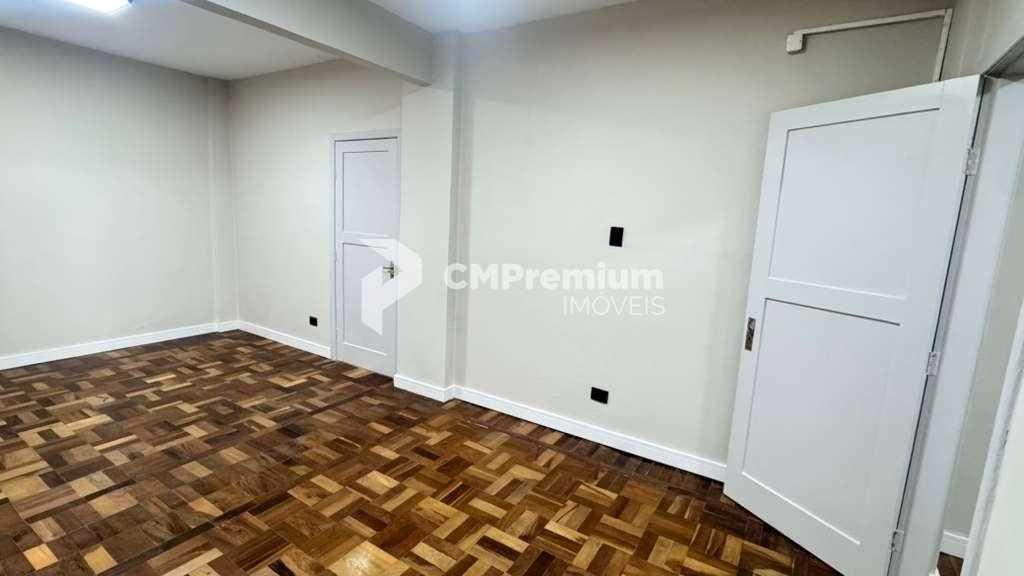 Sala comercial a venda  na Rua. Alameda Doutor Muricy, 970