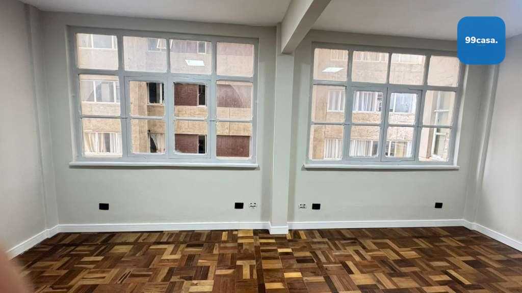 Sala comercial a venda  na Rua. Alameda Doutor Muricy, 970