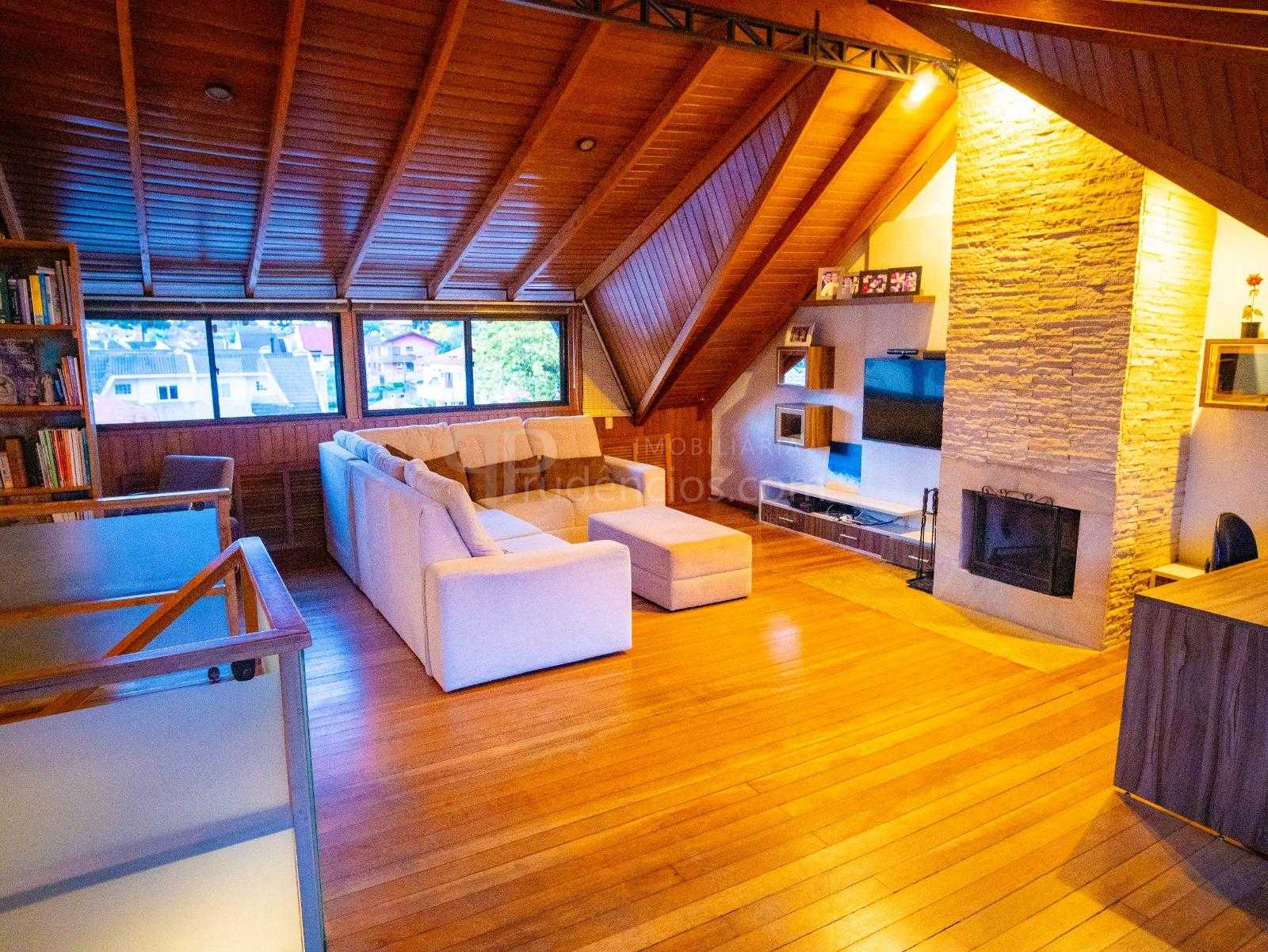 Sobrado para Venda CURITIBA - PR