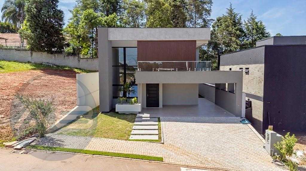 Linda casa no melhor condomínio de Campo Largo 4 dormitórios, ...